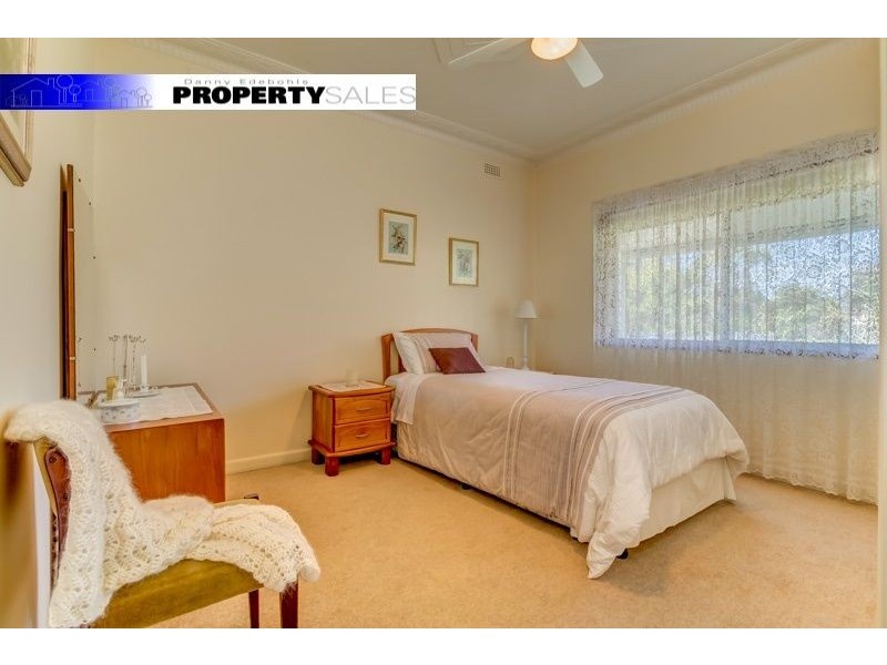 10 Coalville Road, Moe VIC 3825