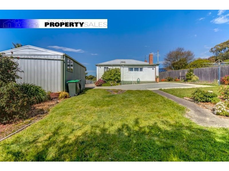 10 Coalville Road, Moe VIC 3825