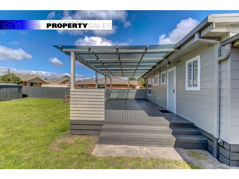 17 Hawker Street, Moe VIC 3825