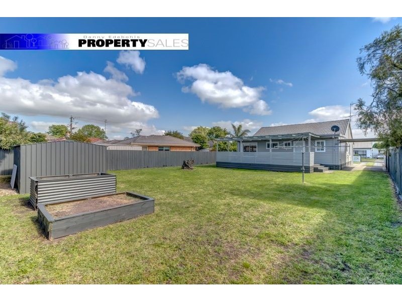 17 Hawker Street, Moe VIC 3825