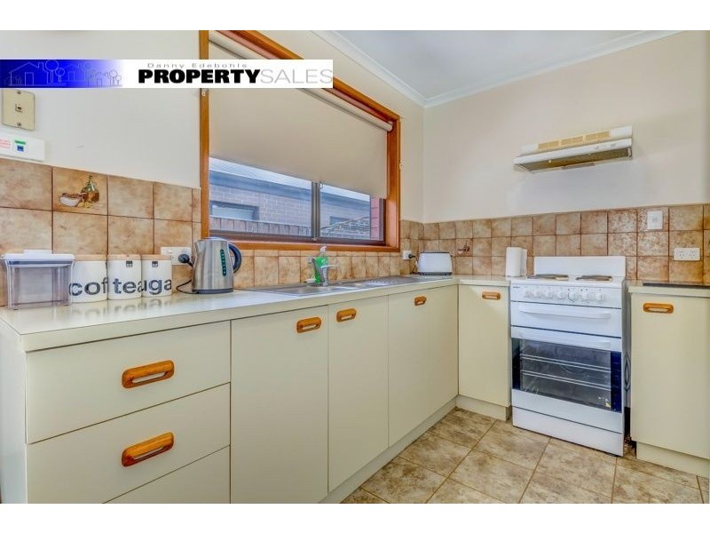 2/2E Mitchells Road, Moe VIC 3825