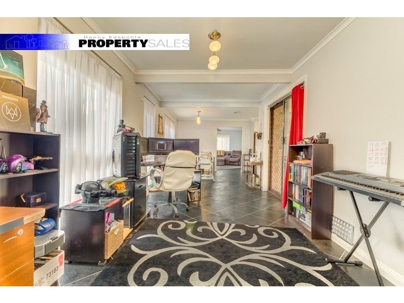 2 Moffat Street, Moe VIC 3825