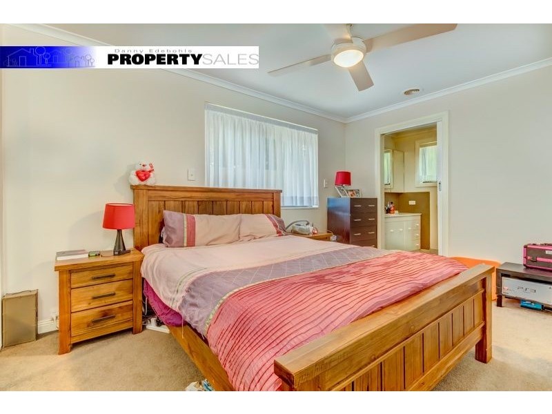 2 Moffat Street, Moe VIC 3825