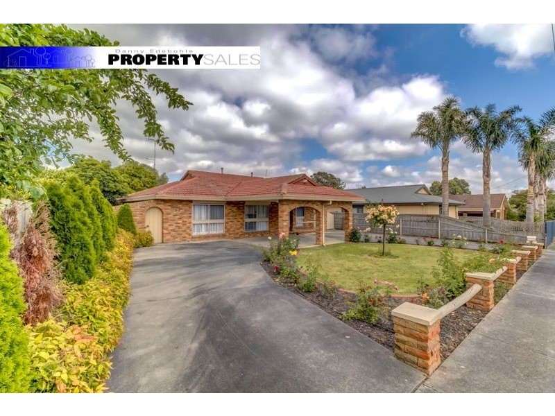 2 Moffat Street, Moe VIC 3825