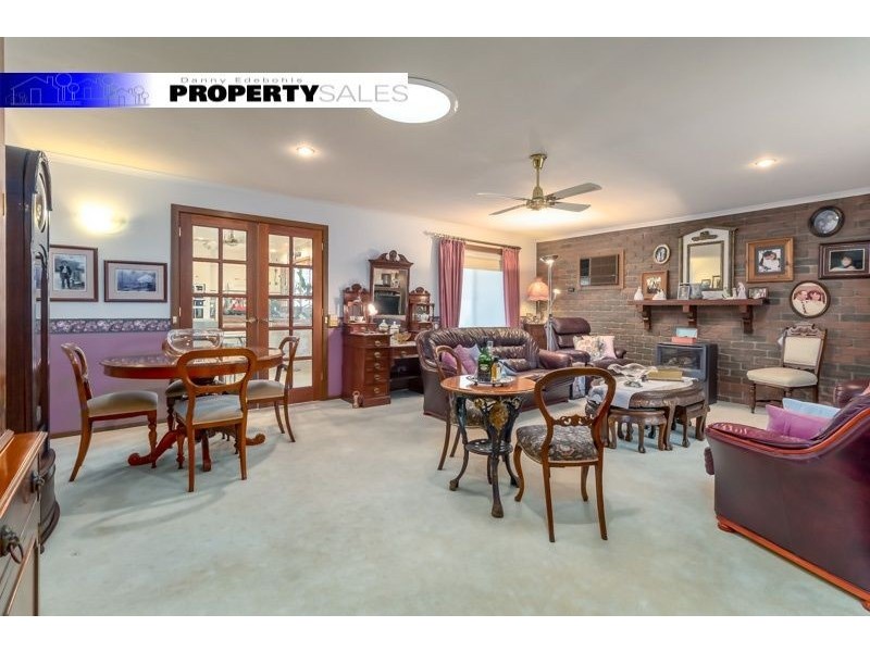 17 Cross Street, Trafalgar VIC 3824