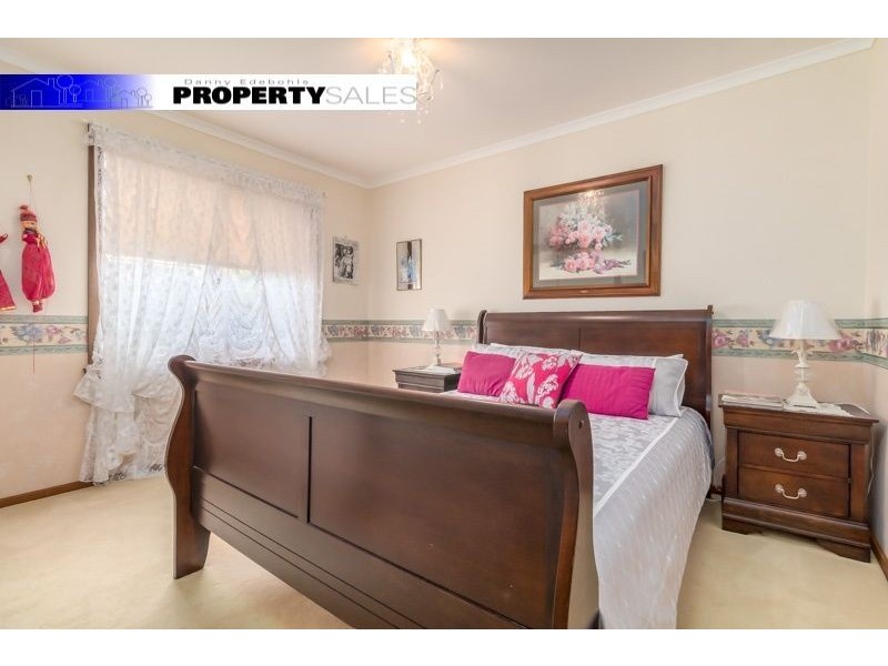 17 Cross Street, Trafalgar VIC 3824