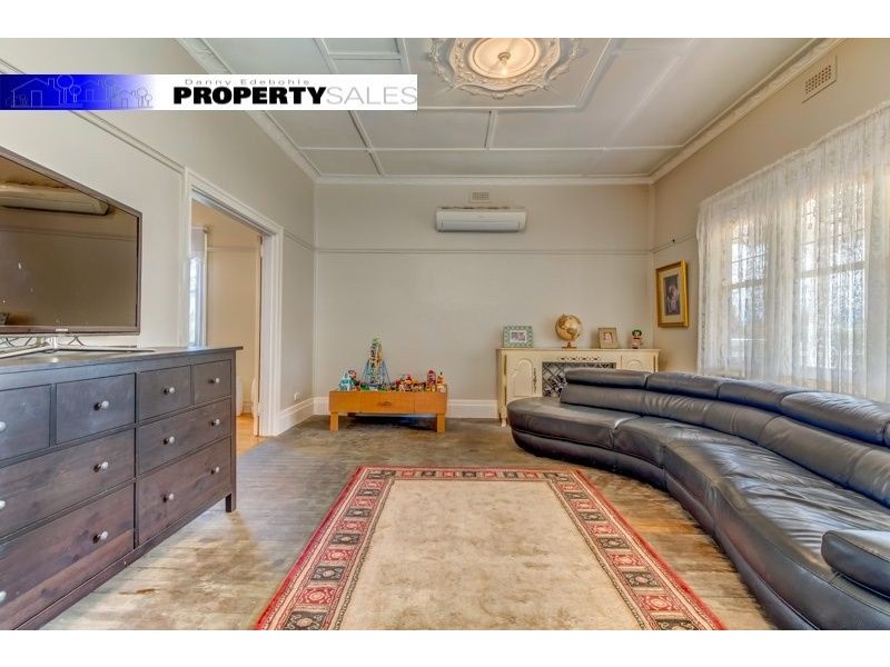 14 Reservoir Road, Moe VIC 3825