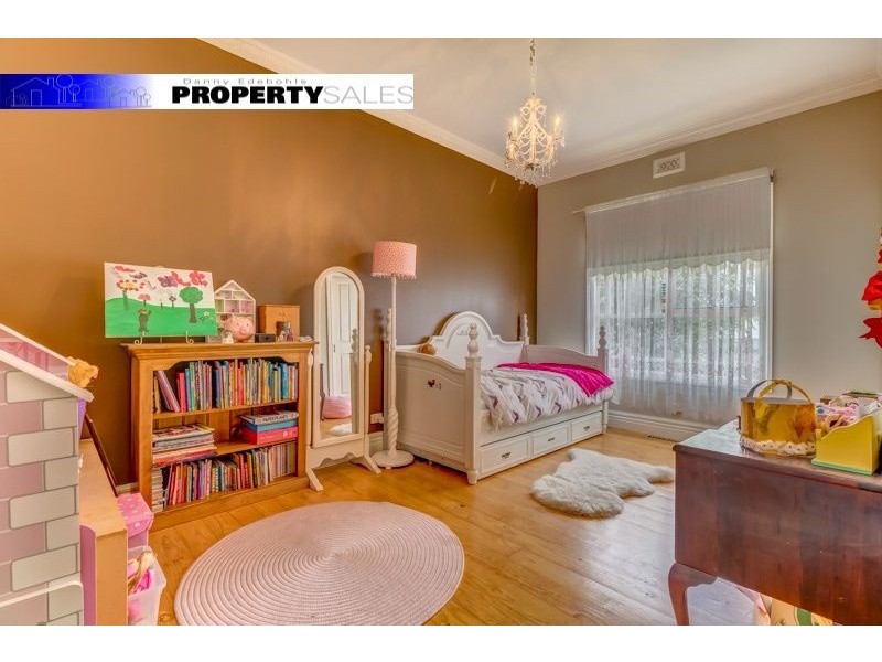 14 Reservoir Road, Moe VIC 3825