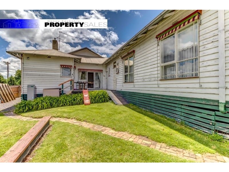 14 Reservoir Road, Moe VIC 3825