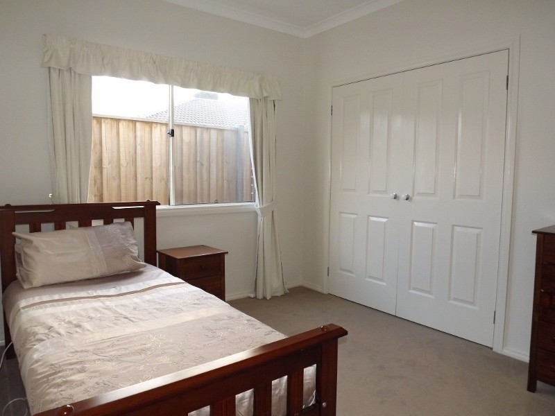 19  Montane Boulevard, Newborough VIC 3825