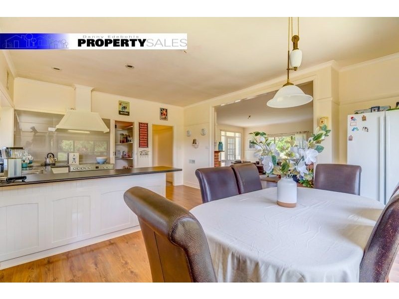 105 Marslens Road, Hill End VIC 3825