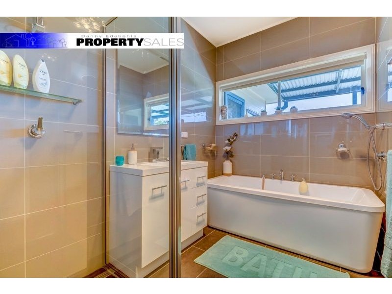 105 Marslens Road, Hill End VIC 3825