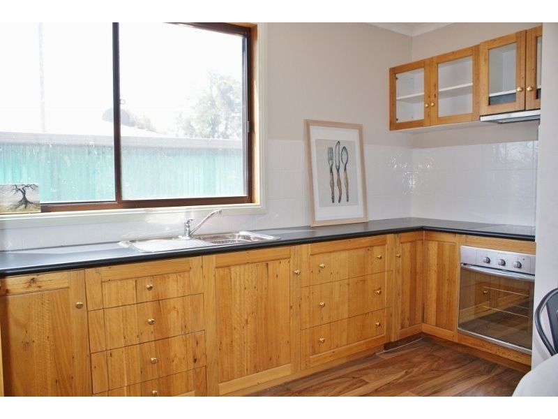 21 Caldwell Street, Moe VIC 3825