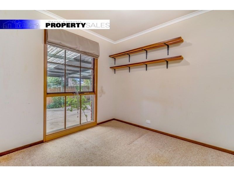 3 Tooronga Road, Willow Grove VIC 3825