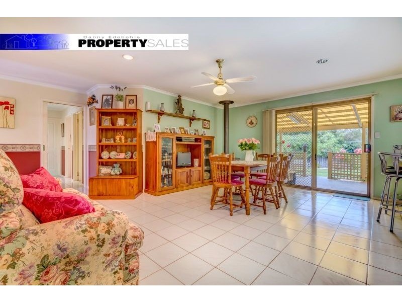 26 Jeeralang Avenue, Newborough VIC 3825