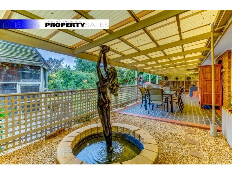 26 Jeeralang Avenue, Newborough VIC 3825