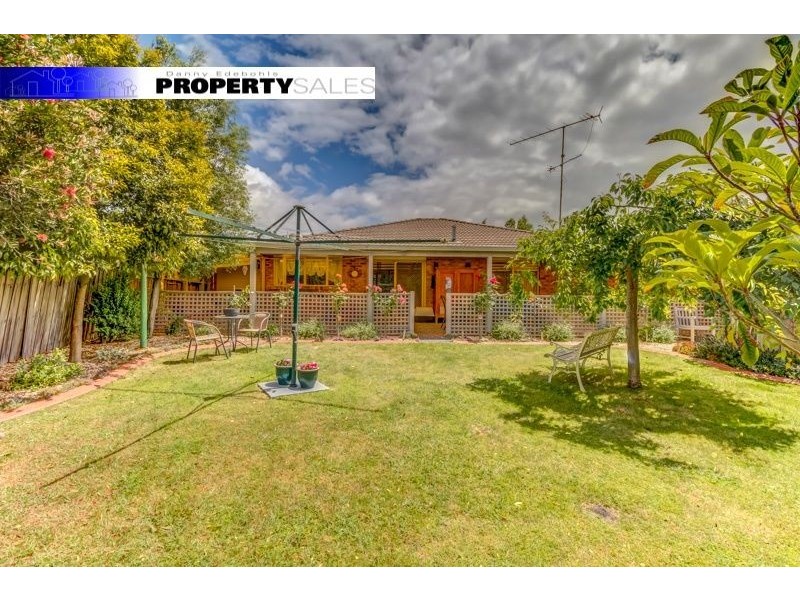 26 Jeeralang Avenue, Newborough VIC 3825