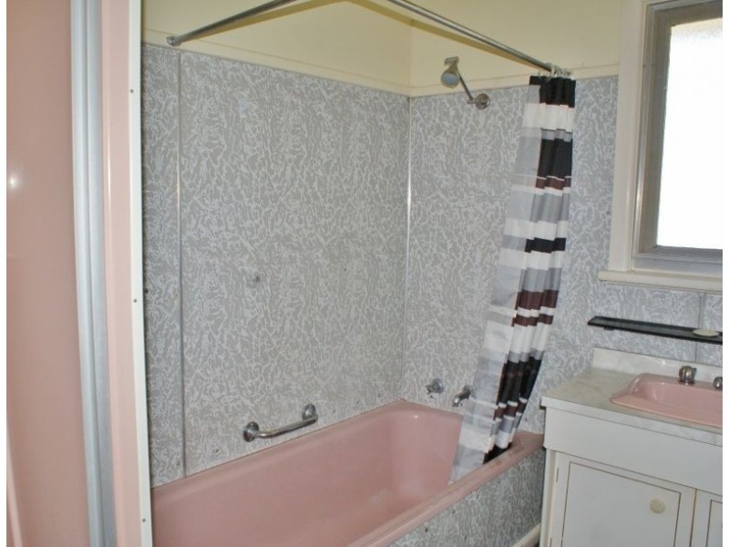 146 Waterloo Road, Moe VIC 3825