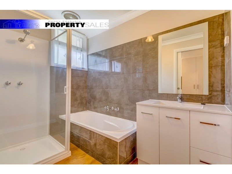 1 Ellinbank Street, Newborough VIC 3825