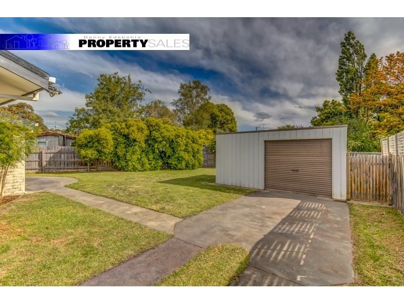 1 Ellinbank Street, Newborough VIC 3825