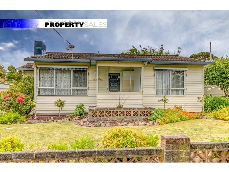 9 Western Avenue, Newborough VIC 3825