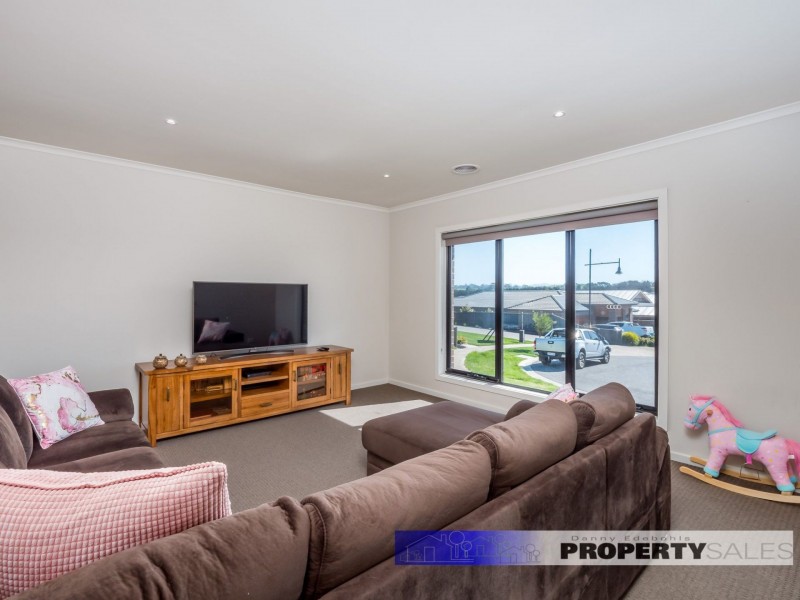 9 Huntingfield Court, Warragul VIC 3820