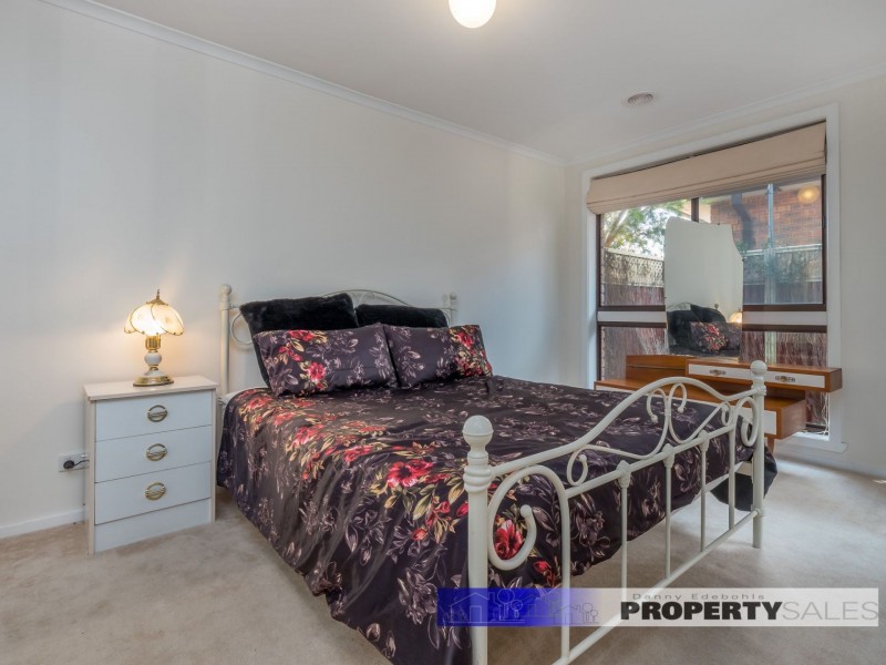 11-13 Stirling Street, Moe VIC 3825