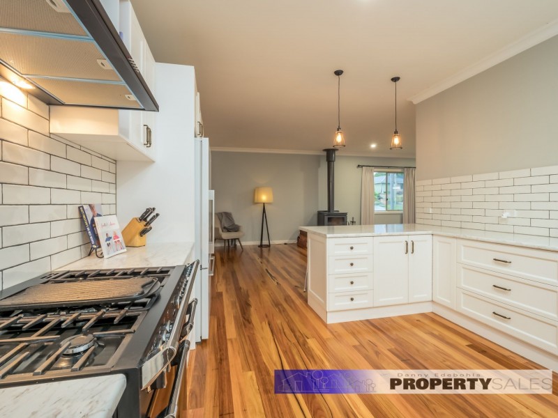 11 Murray Road, Newborough VIC 3825