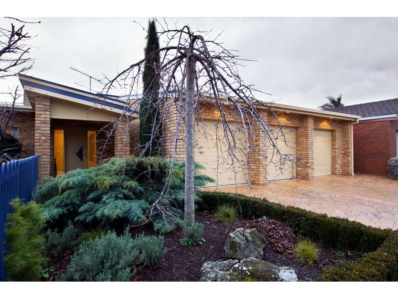 16  Furnell Street, Newborough VIC 3825