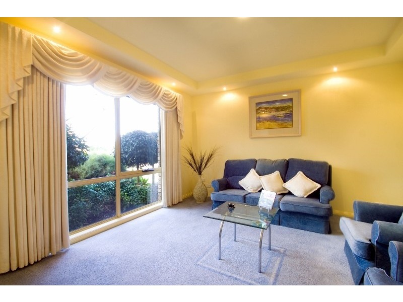 16  Furnell Street, Newborough VIC 3825