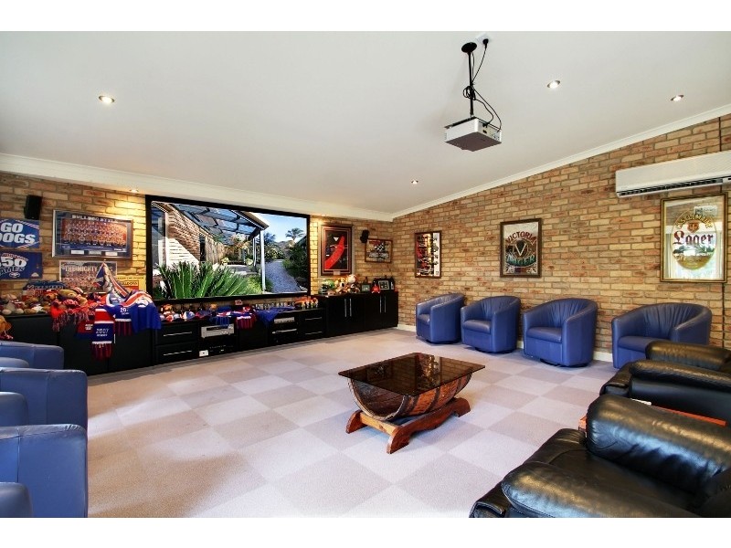 16  Furnell Street, Newborough VIC 3825