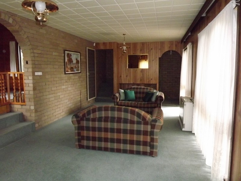 69 Lincoln Street, Moe VIC 3825