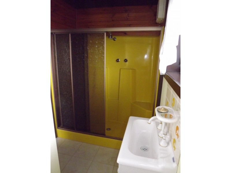 69 Lincoln Street, Moe VIC 3825