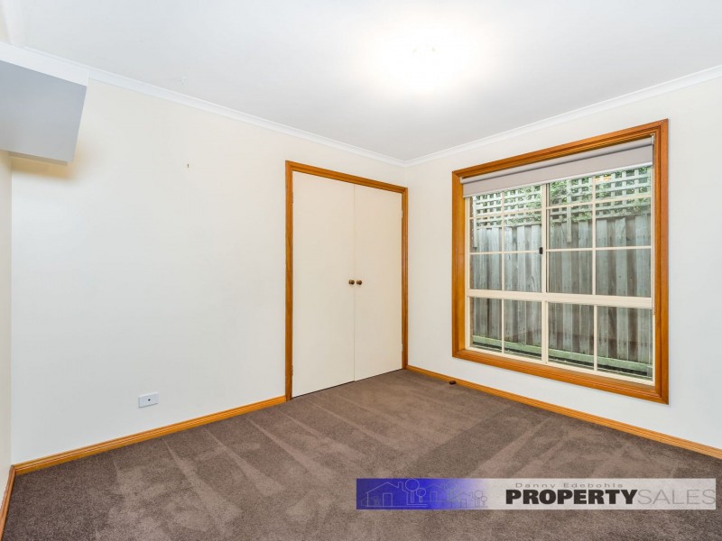 4 Furnell Street, Newborough VIC 3825