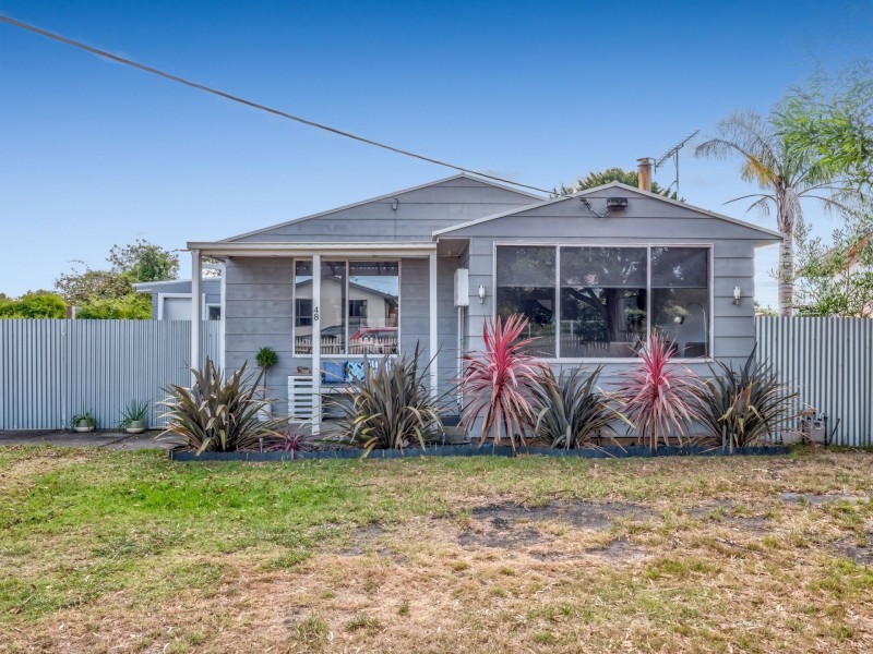 48 Darlimurla Avenue, Newborough VIC 3825