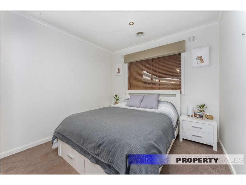2 Castle Street, Moe VIC 3825