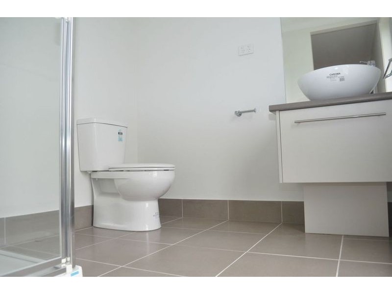 43 Sweetwater Place, Moe VIC 3825