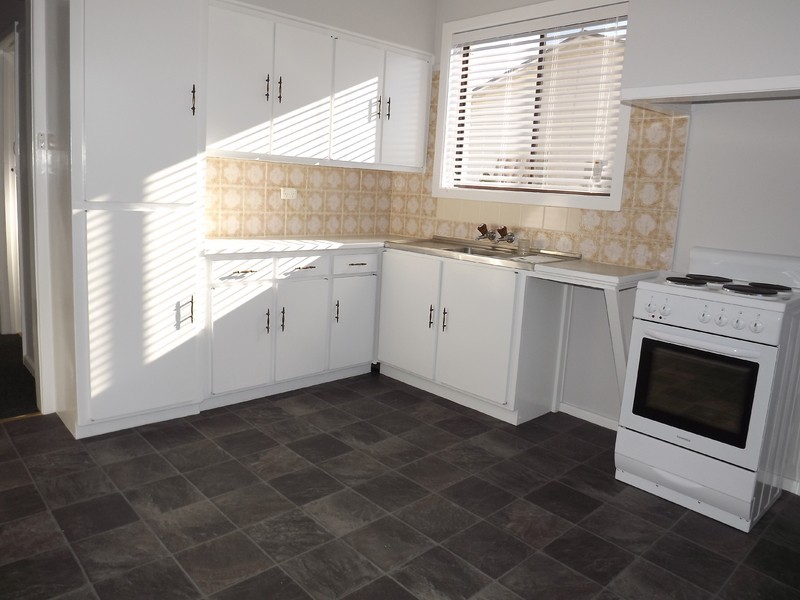 46 Alexander Avenue, Moe VIC 3825