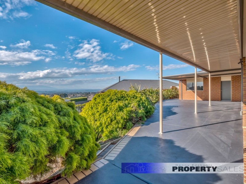 5 Sharnee Court, Moe VIC 3825