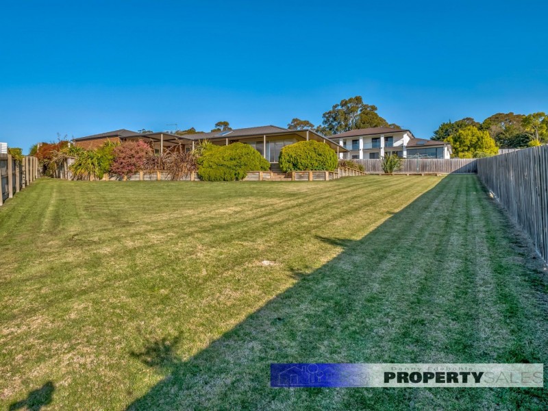 5 Sharnee Court, Moe VIC 3825