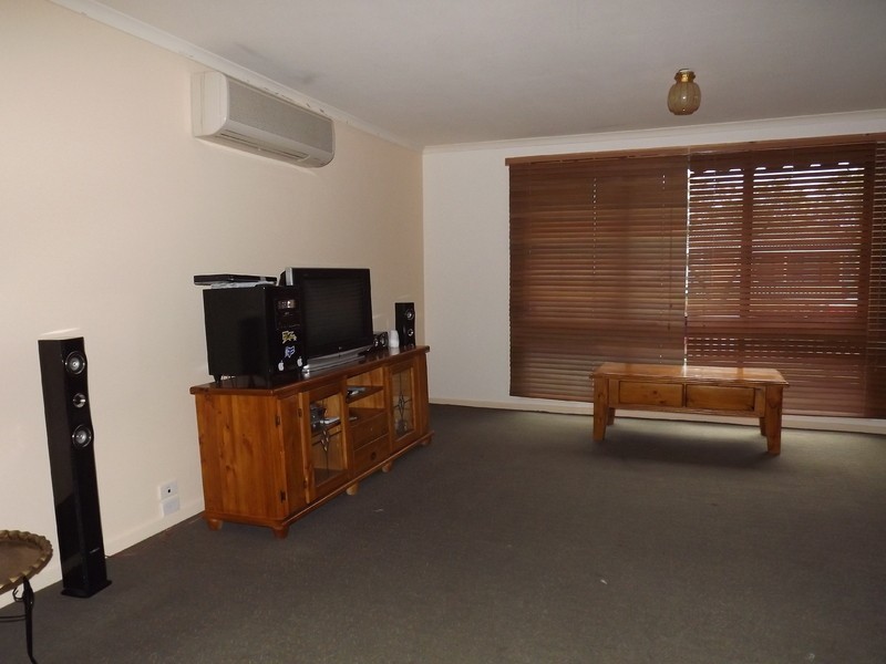 3 Castle Street, Moe VIC 3825