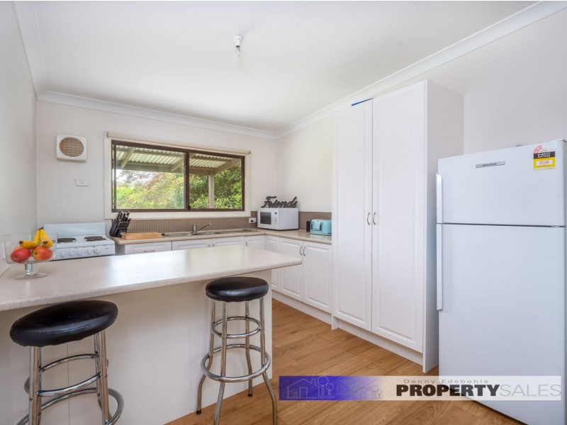 65 Northern Avenue, Newborough VIC 3825
