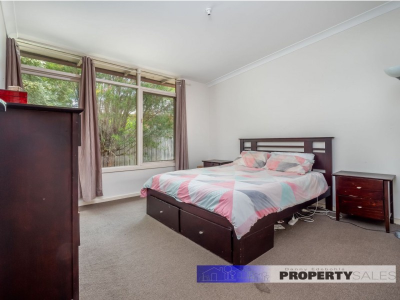 65 Northern Avenue, Newborough VIC 3825
