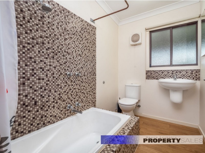 65 Northern Avenue, Newborough VIC 3825