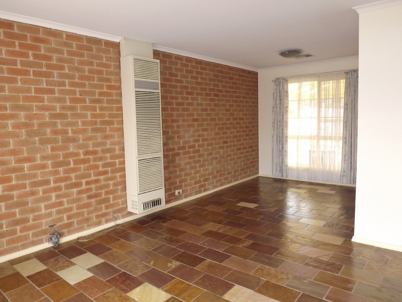 22 Jeeralang Avenue, Newborough VIC 3825