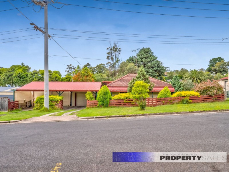 6 Railway Crescent, Moe VIC 3825