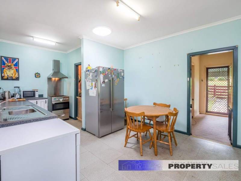 6 Railway Crescent, Moe VIC 3825