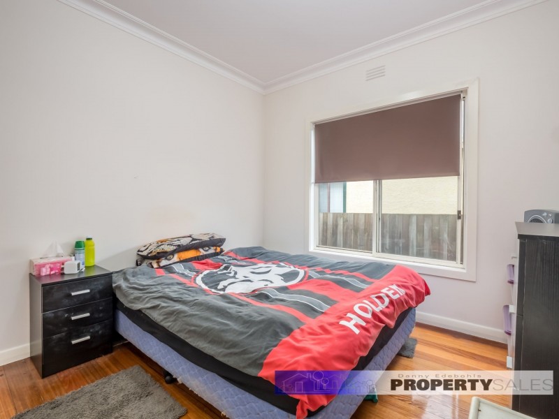 123 Service Road, Moe VIC 3825