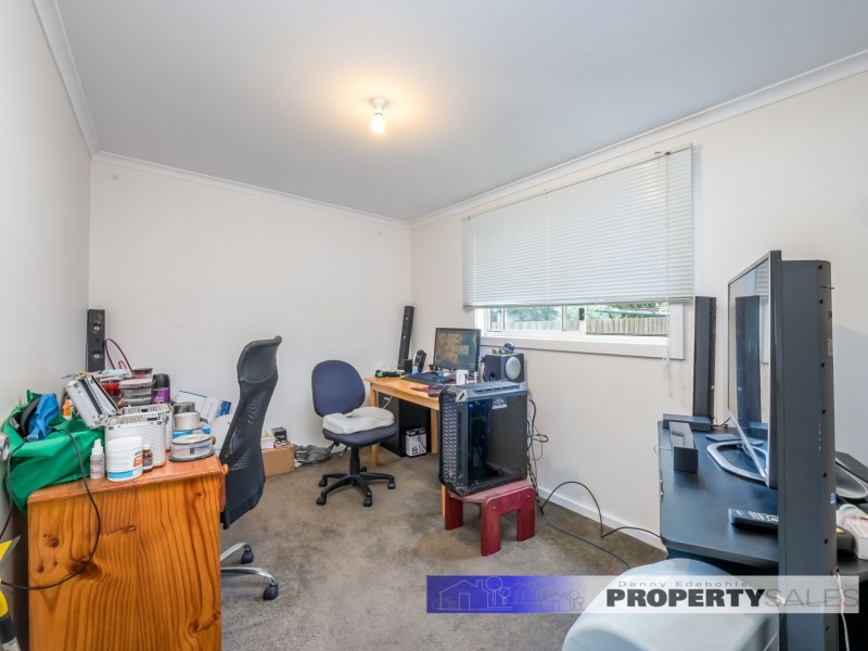 123 Service Road, Moe VIC 3825
