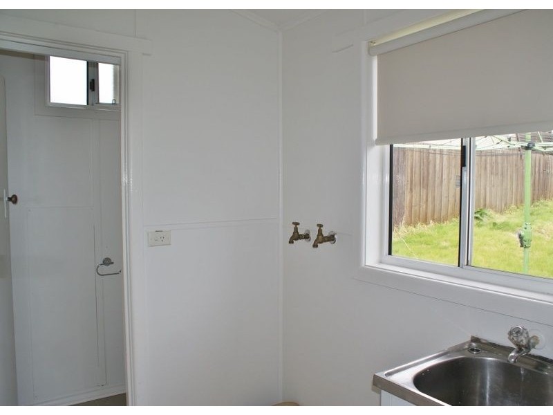 24 Lincoln Street, Moe VIC 3825